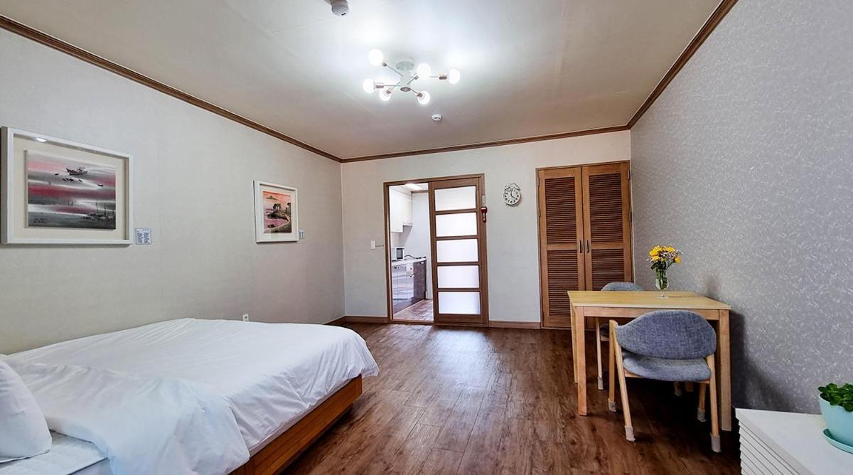 Suncheon Bay Ecology Pension Buitenkant foto
